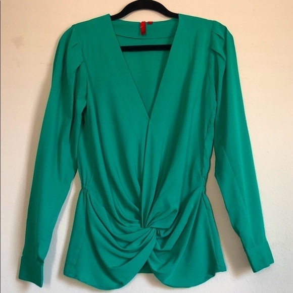5/48 long sleeve v-neck - Picture 1 of 9